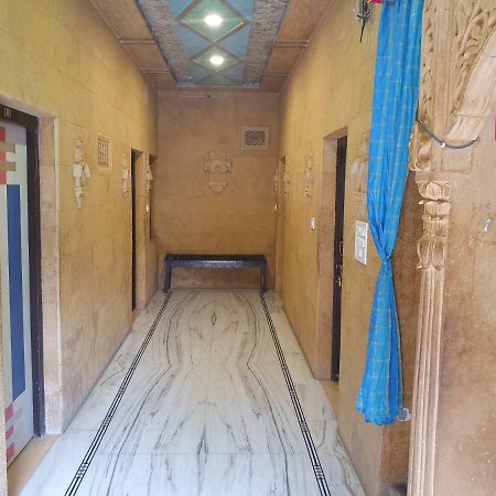 Hotel Qutub Villa Jaisalmer Buitenkant foto
