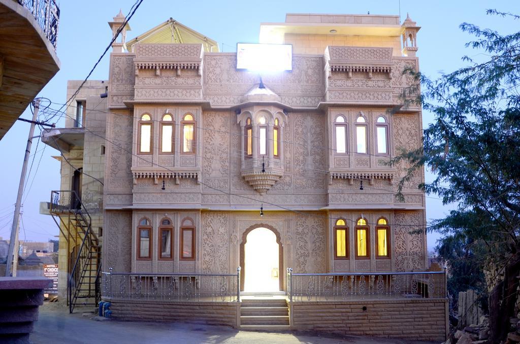 Hotel Qutub Villa Jaisalmer Buitenkant foto