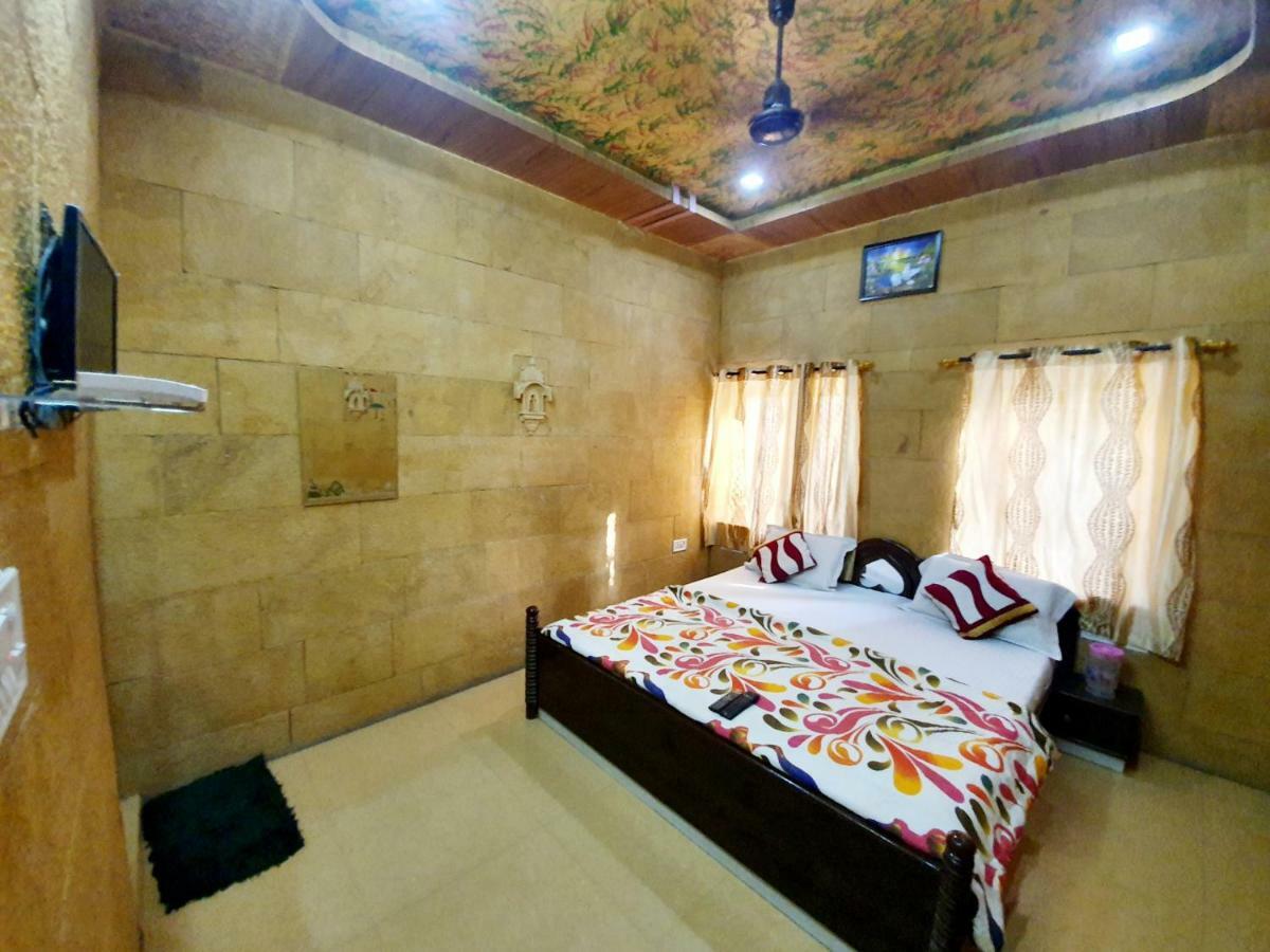 Hotel Qutub Villa Jaisalmer Buitenkant foto
