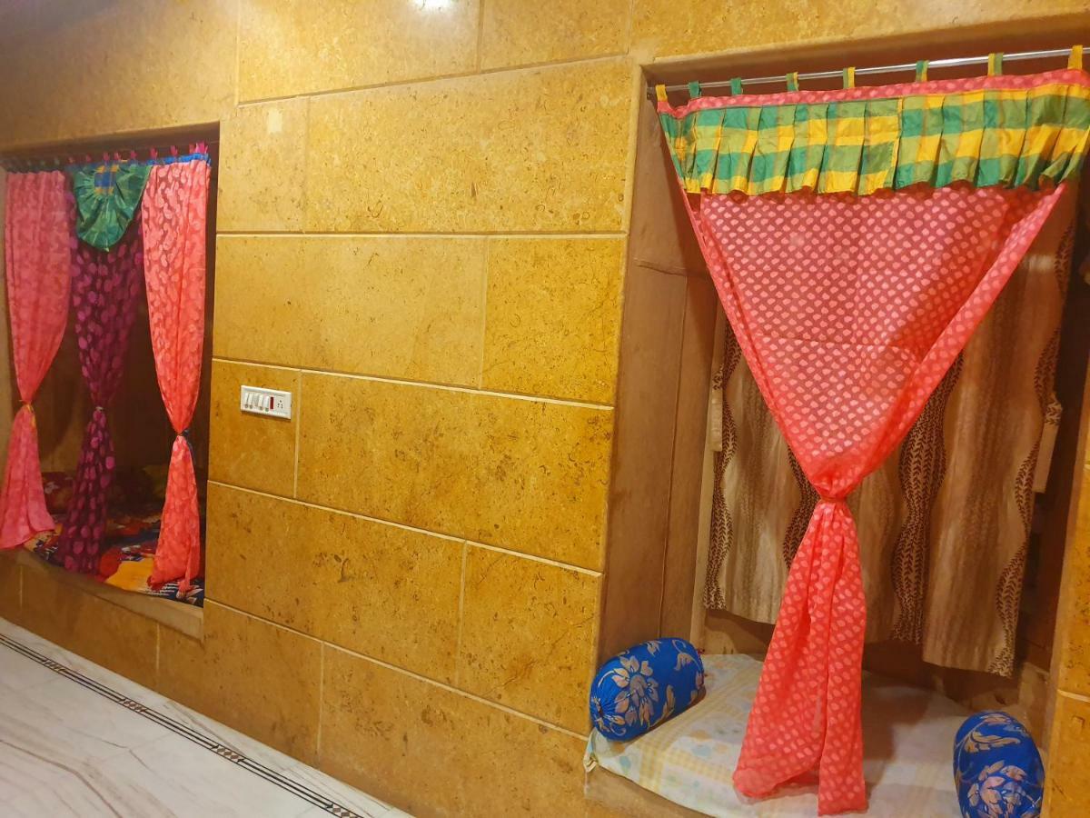 Hotel Qutub Villa Jaisalmer Buitenkant foto